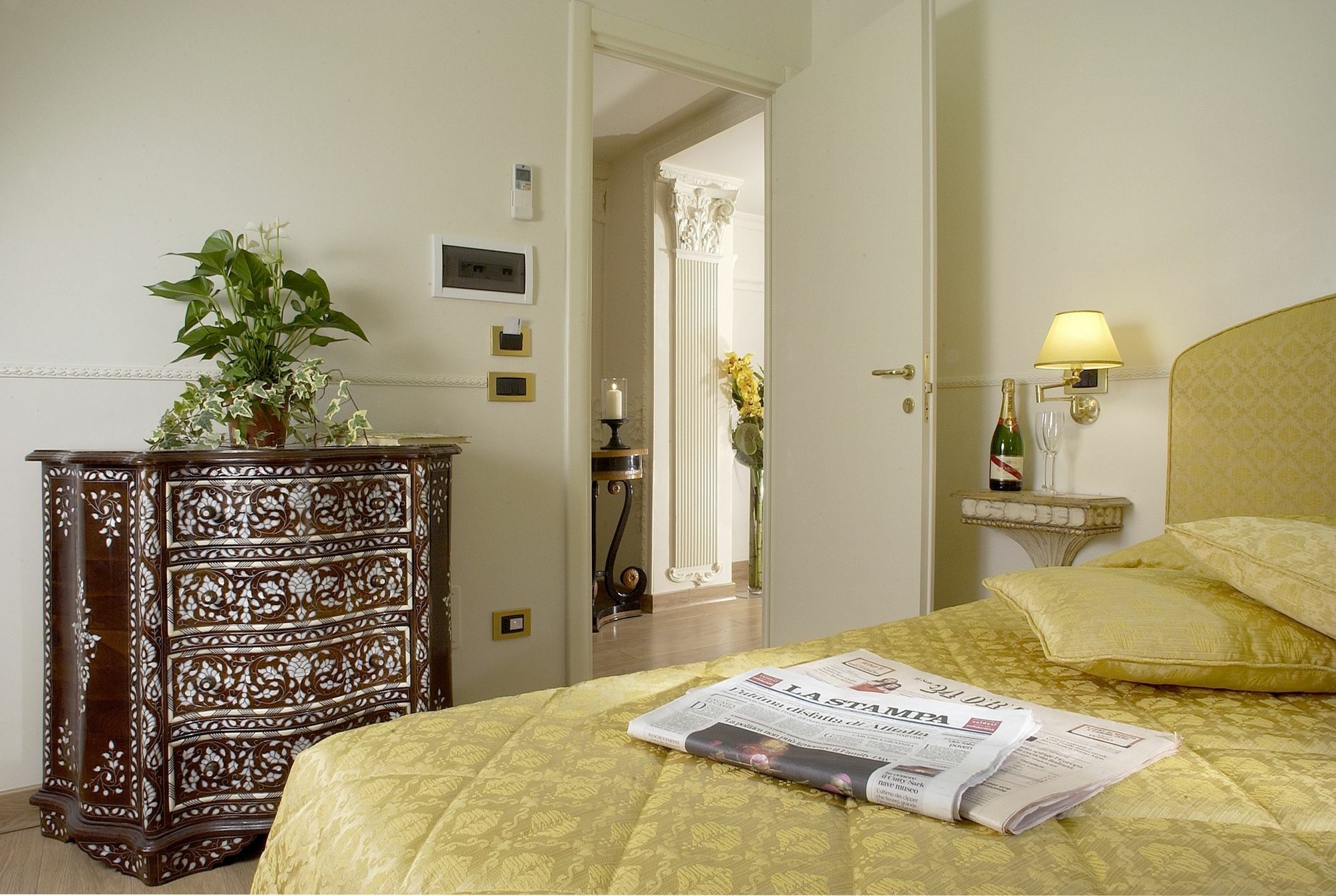 Suites Рим Экстерьер фото